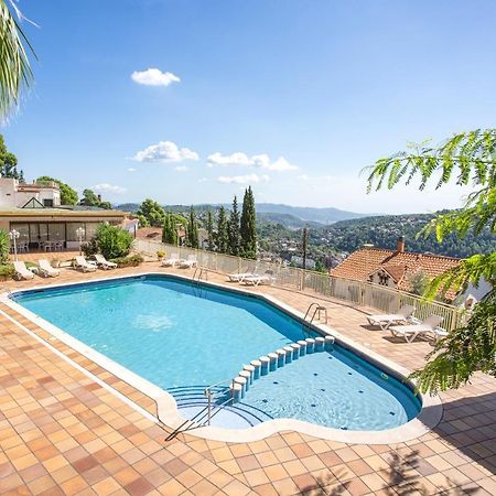 Can Fisa Hotel & Apartments Corbera de Llobregat Kültér fotó
